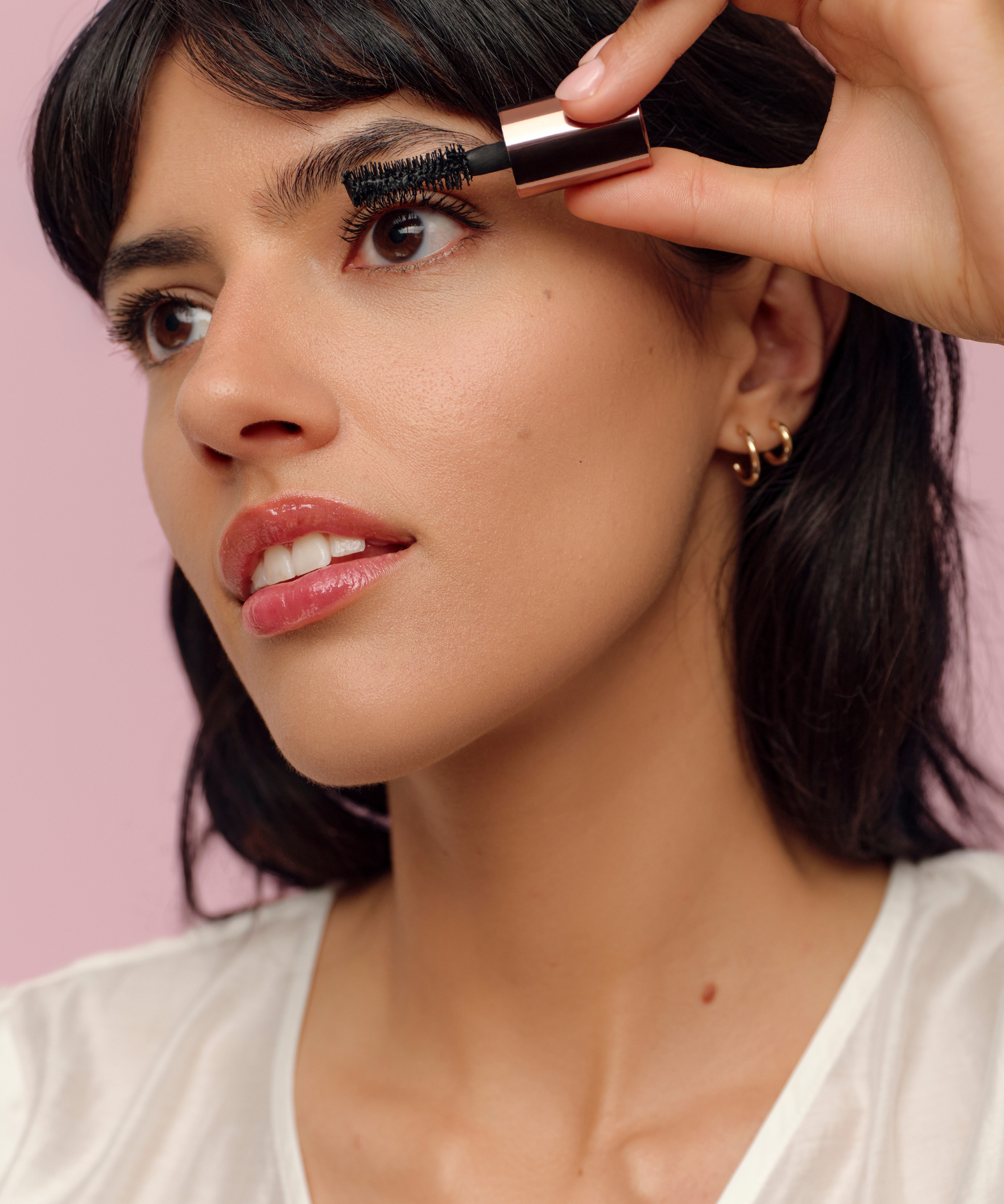 lavera Lash To Impress - Mini Edition in der Anwendung