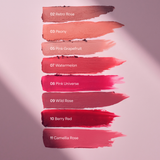 lavera Cream Glow Lipstick -Watermelon 07- in der Anwendung